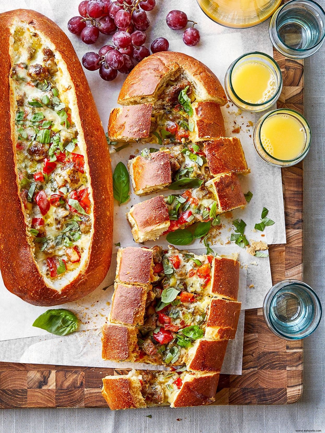 Horneados De Pan De Huevo Y Salchicha 