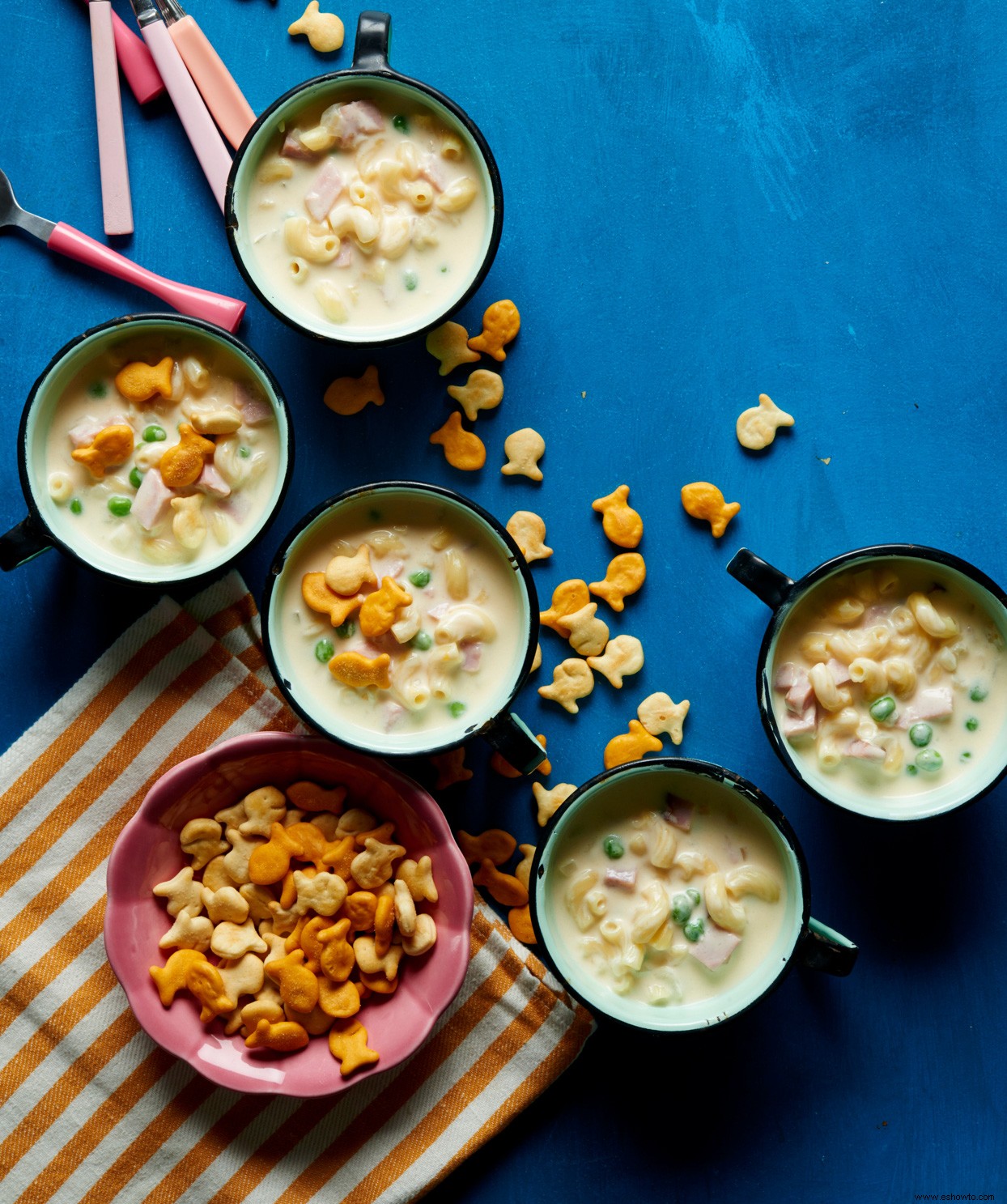 sopa de macarrones con queso 