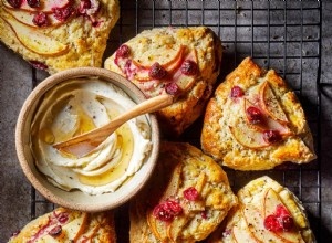 Scones Picantes de Pera, Arándanos y Vainilla: Receta Única y Deliciosa