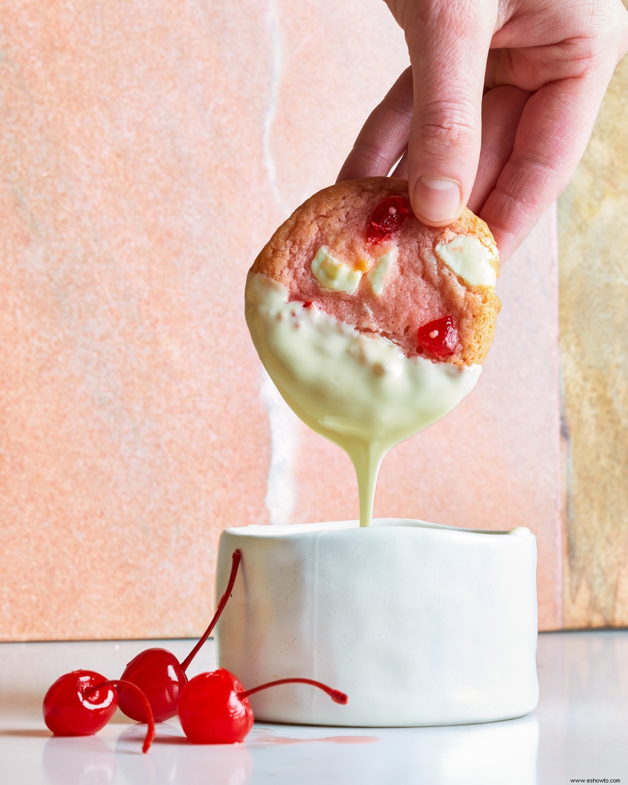 Galletas de chispas de chocolate blanco y cereza 