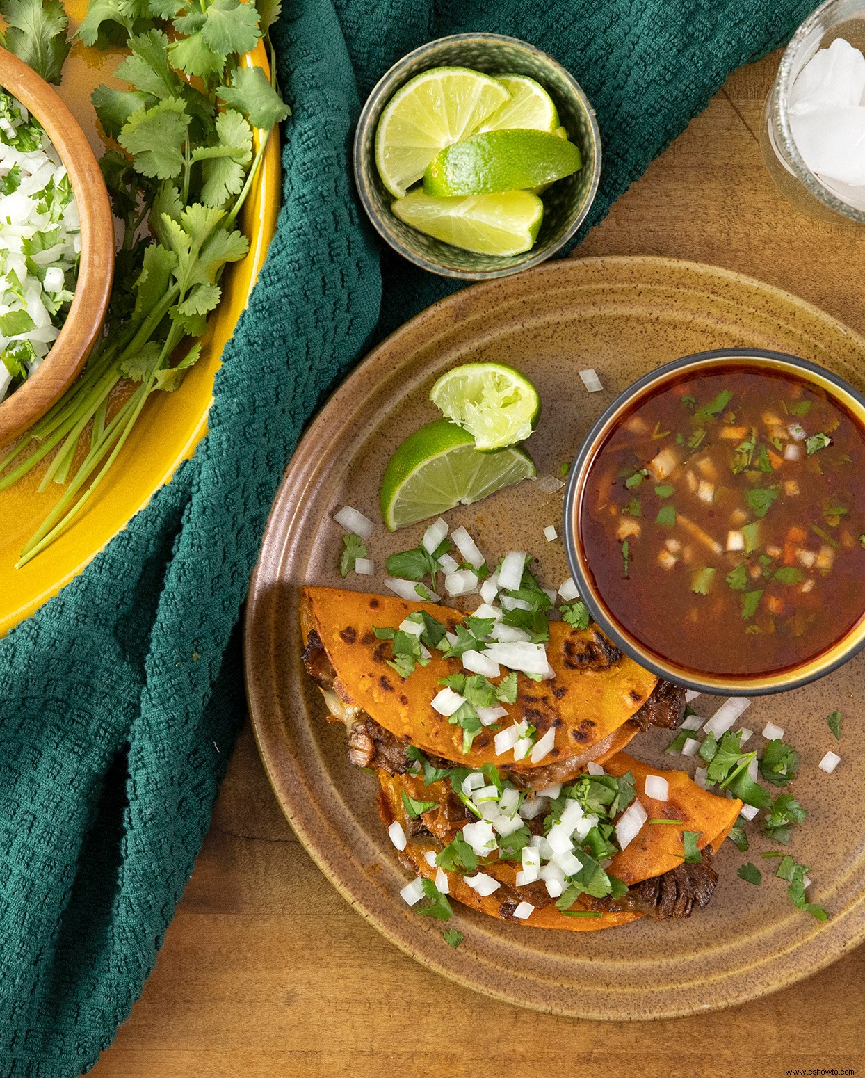 Tacos De Birria De Res 