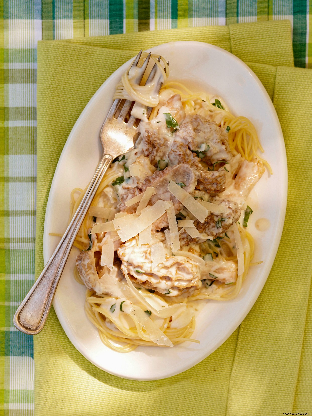 Salsa De Crema De Hongos Morel Con Pasta 