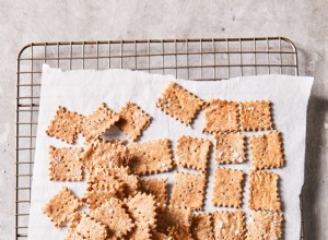 Galletas saladas de masa madre con semillas 