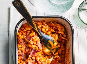 Frijoles horneados con tocino endulzados con albaricoque 