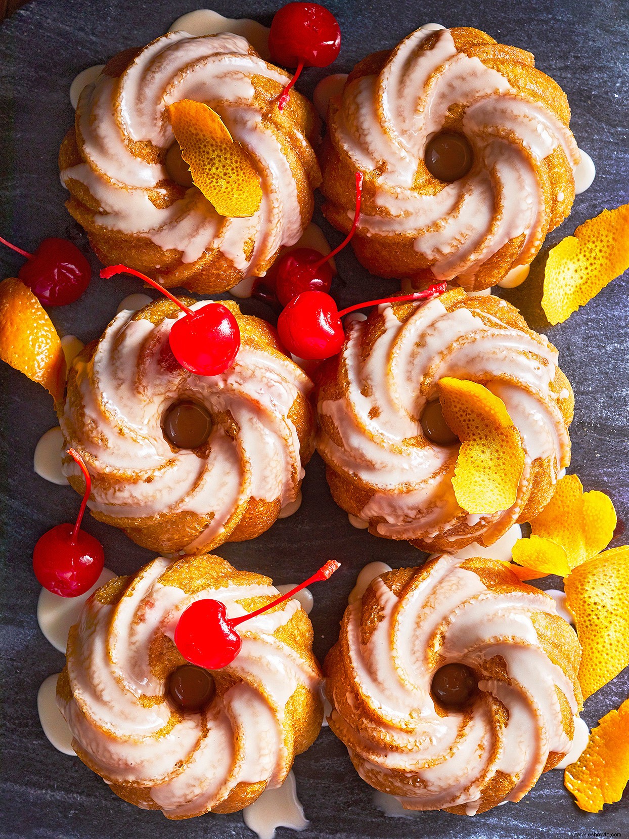 Pasteles mini Bundt a la antigua 