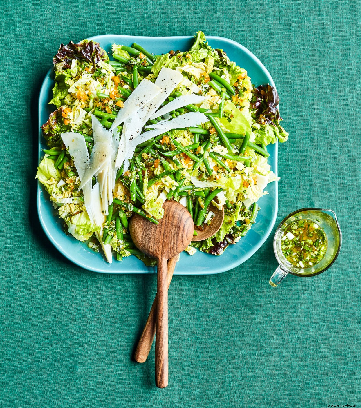 Ensalada De Judías Verdes Y Col Con Vinagreta De Albaricoque Y Lima 