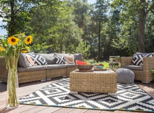 Patio trasero listo! Los 10 mejores lugares para encontrar muebles de exterior este verano 