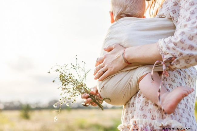 80 nombres de bebé Cottagecore para inspirar una pequeña vida idílica en la pradera o el patio de recreo 