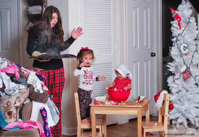 Estas tarjetas navideñas muestran cómo es REALMENTE la Navidad con tu familia 