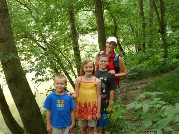 Senderismo por el sendero Kentucky River Palisades Trail