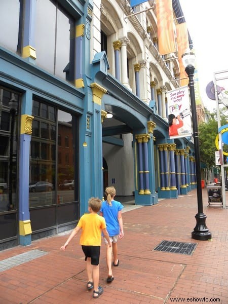 ¡Centro de Ciencias de Kentucky para divertirse en familia!