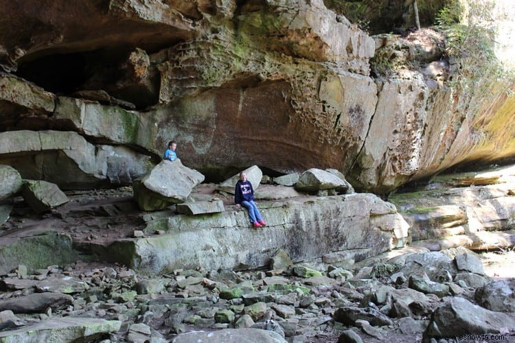 Yahoo Falls y arco de piedra:Whitley City, Kentucky 