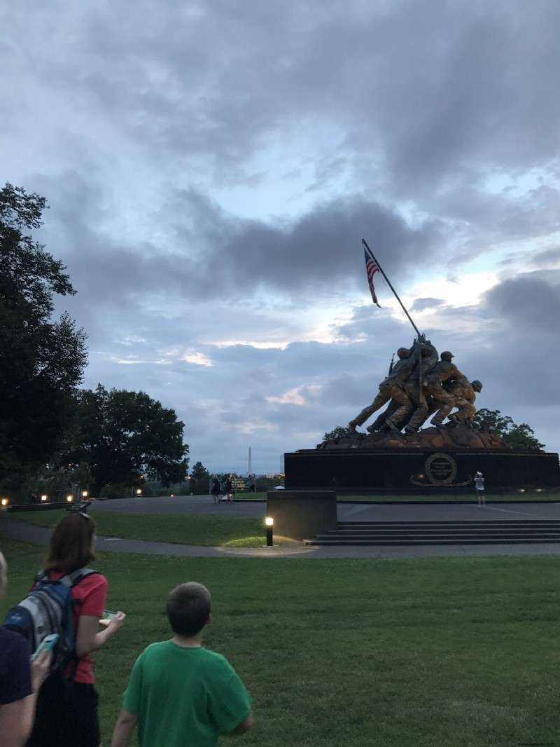 Recorrido a la luz de la luna por los monumentos de Washington DC