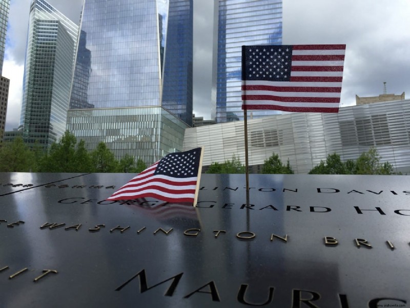 ¿Dónde están los monumentos conmemorativos del 911?