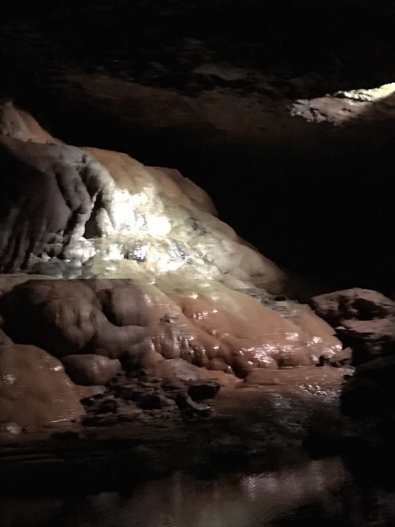 Cueva del río perdido:Bowling Green, KY