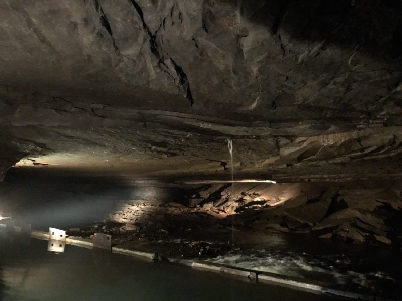 Cueva del río perdido:Bowling Green, KY