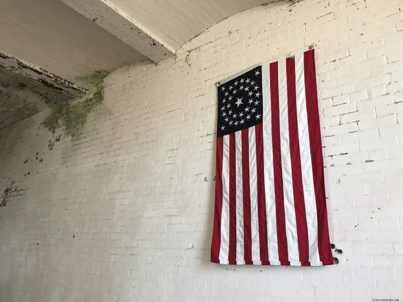 Dónde encontrar banderas estadounidenses históricas