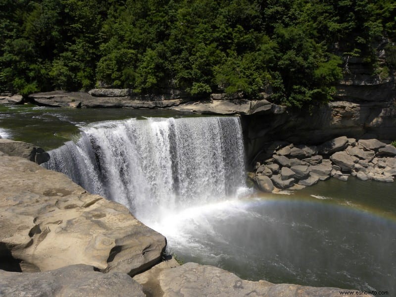 Cascadas Cumberland después de la lluvia