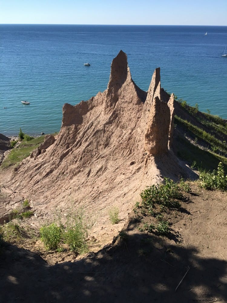 Parque estatal Chimney Bluffs:lago Ontario