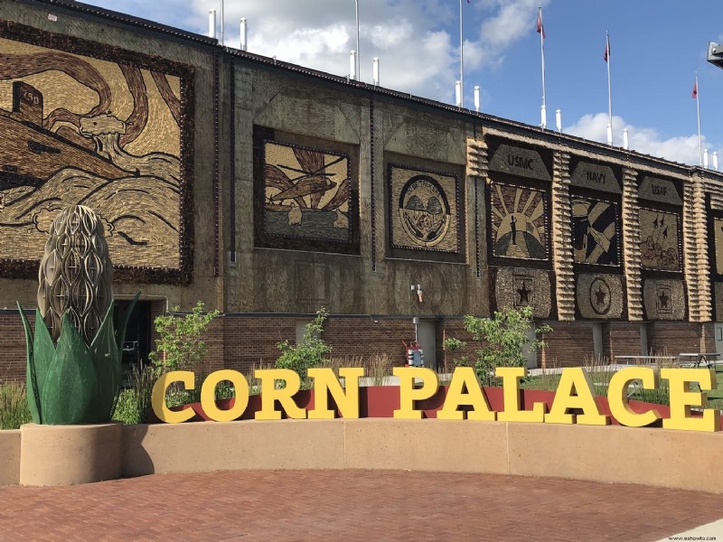 Cosas que debe saber:el único palacio del maíz del mundo