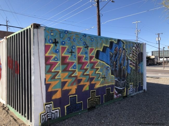 Dónde encontrar arte callejero público en Phoenix