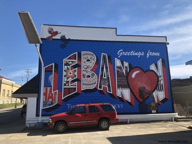 Dónde encontrar esculturas y murales en viajes por carretera