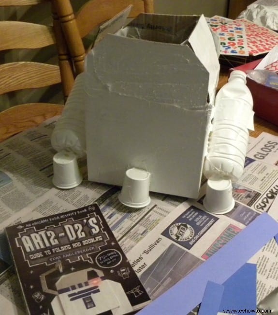 Cómo hacer una caja de San Valentín de R2-D2