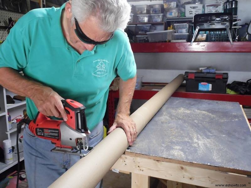 Construir una cabaña de troncos con tubos de alfombra