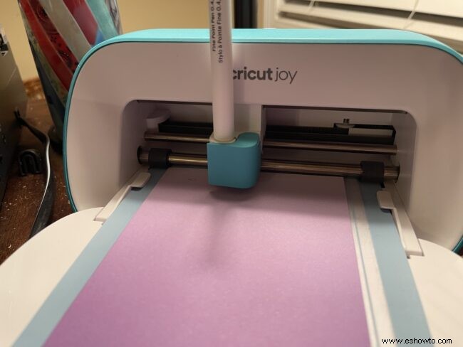 Hacer tarjetas desde el sofá con Cricut Joy