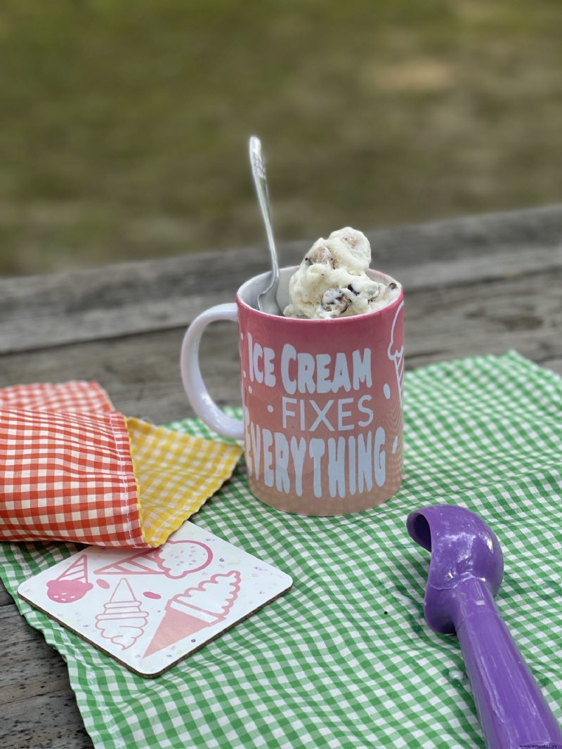 Taza y posavasos Infusible Ink  El helado lo arregla todo 