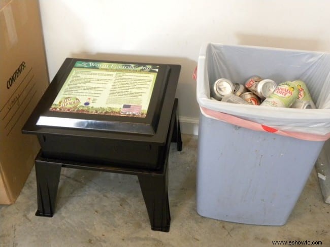 Alimentar a los gusanos:crear compost