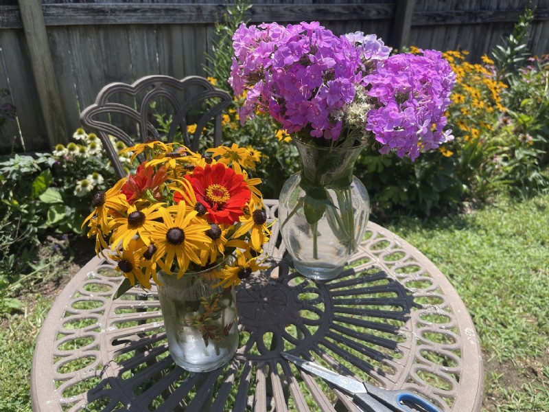 Compartir flores con los vecinos