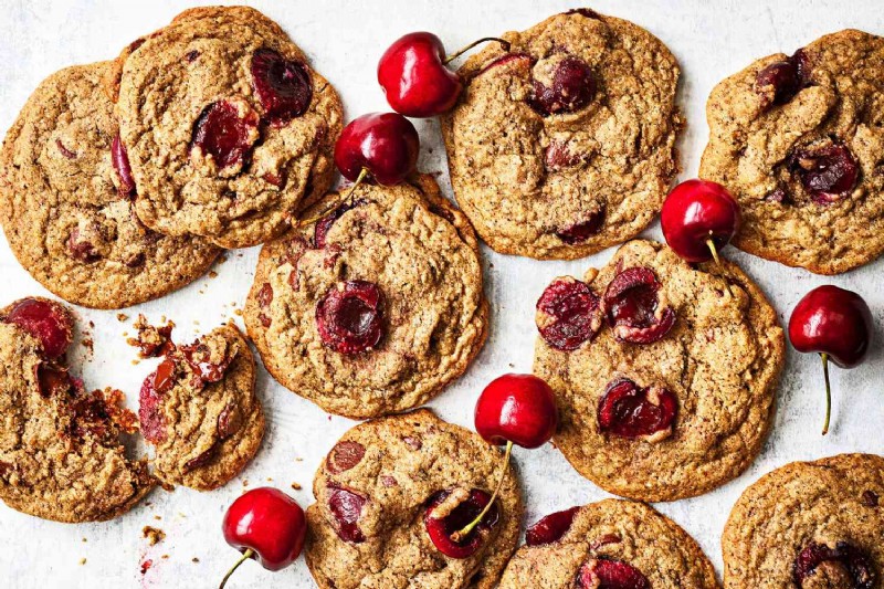 Galletas de maíz azul, cereza y chispas de chocolate