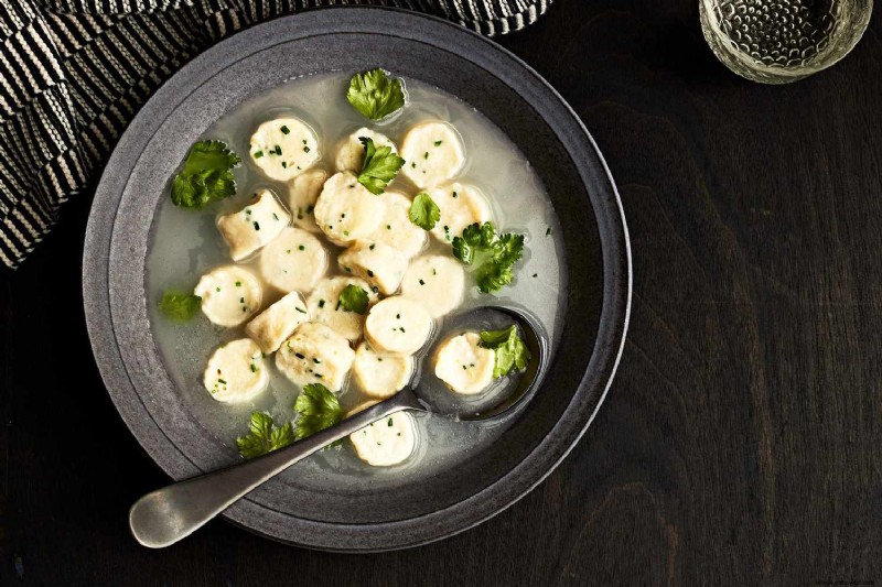 Malfatti en Caldo de Parmesano