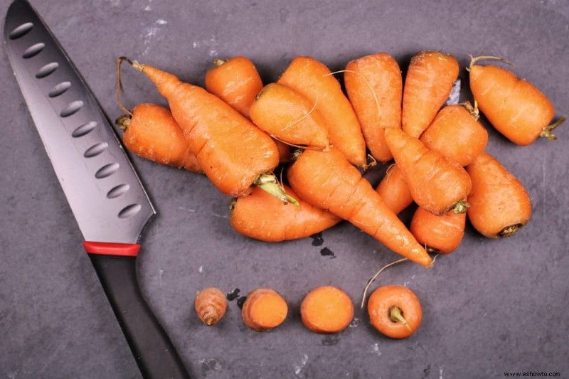 Cómo cultivar zanahorias a partir de zanahorias