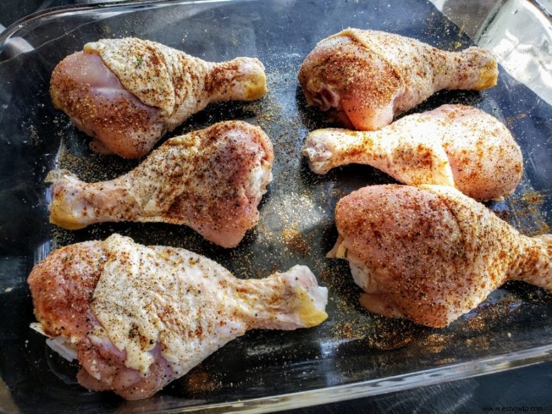 Cómo asar pollo a la parrilla:consejos para la comida perfecta