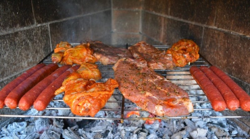 Cómo cocinar a la parrilla bajo la lluvia