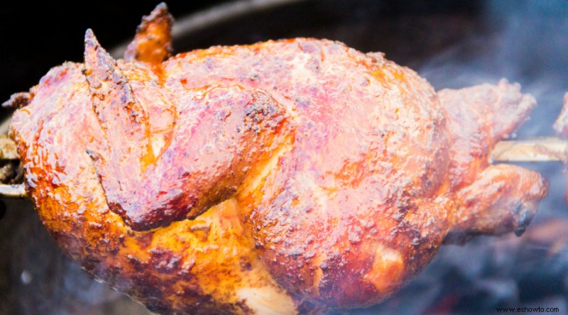 Cómo cocinar pollo asado a la parrilla
