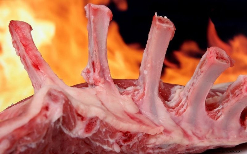 Cómo preparar y cortar costillas de cerdo