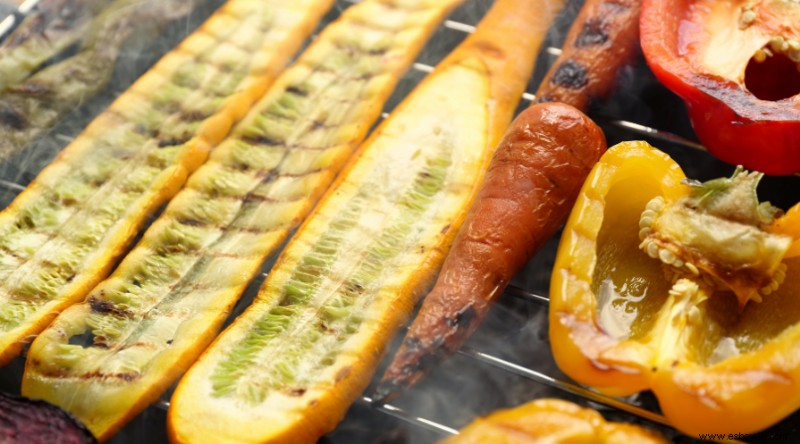 Las mejores maneras de asar verduras en una parrilla de propano