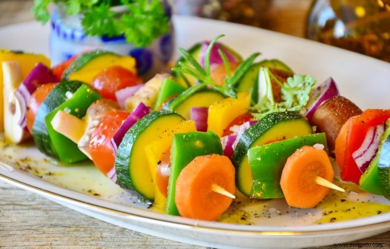 Las mejores maneras de asar verduras en una parrilla de propano