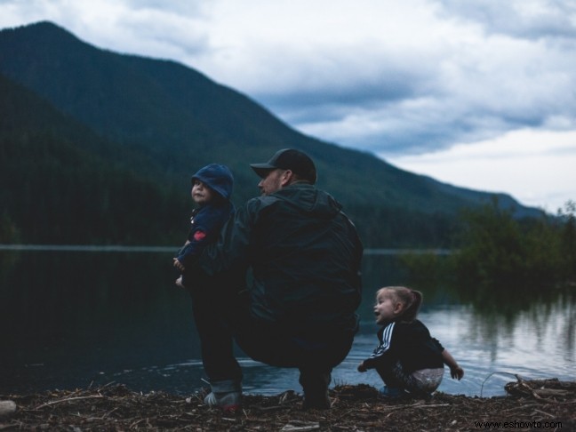 7 cosas que debes llevar cuando viajas con niños