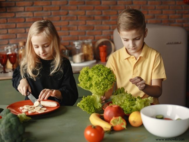 Cómo enseñar a sus hijos a comer de manera más saludable e inteligente