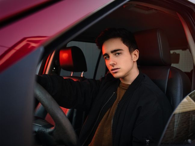 Cómo mantener a su conductor adolescente seguro detrás del volante